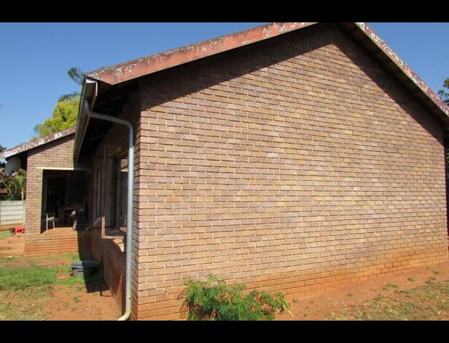 3 BEDROOM HOUSE FOR SALE IN KINGSVIEW EXT 2